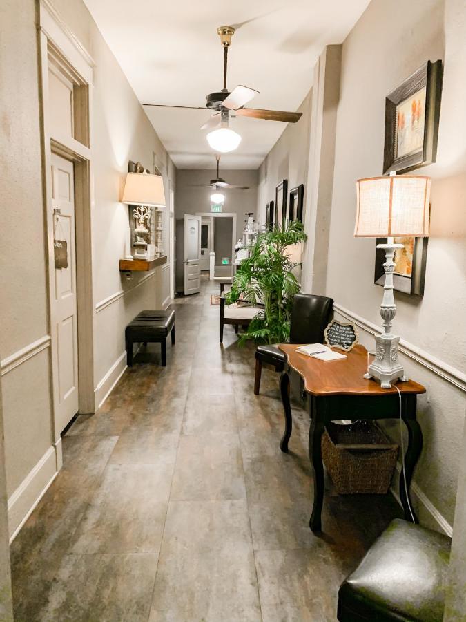 The Loft On The Square Ξενοδοχείο Magnolia Εξωτερικό φωτογραφία